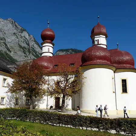 Am Koenigssee Altes-tradenlehen شقة